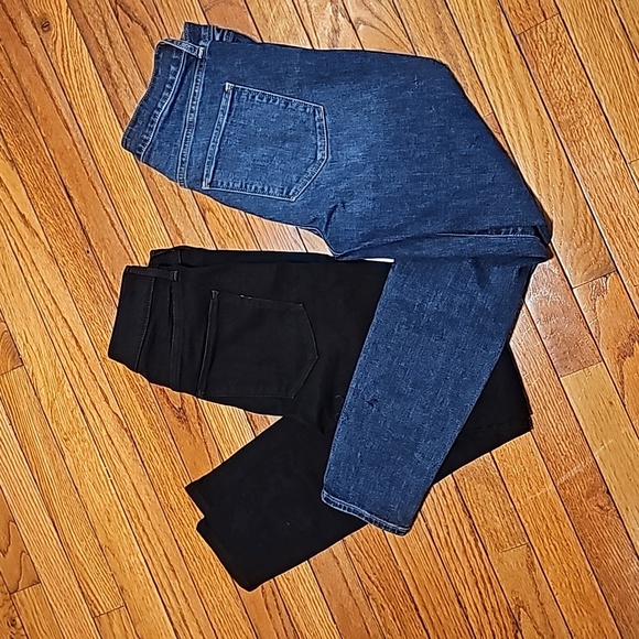 Two Pairs of Universal Jeggings by Gap- one High-rise, one mid-rise 8R 29 - Picture 4 of 13